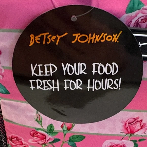 Betsey Johnson Pink Rose Lunch Bag - Picture 5 of 11